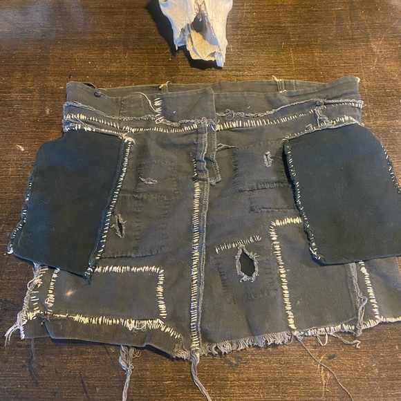 Crust Punk Patch Mini Skirt, Hand Made Hand Sewn. Punk/metal skirt, goth. - Picture 5 of 12